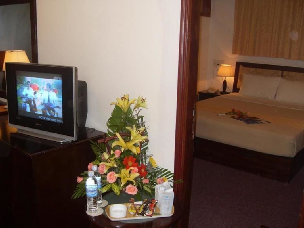 Dong Kinh A Hotel Cidade de Ho Chi Minh Exterior foto