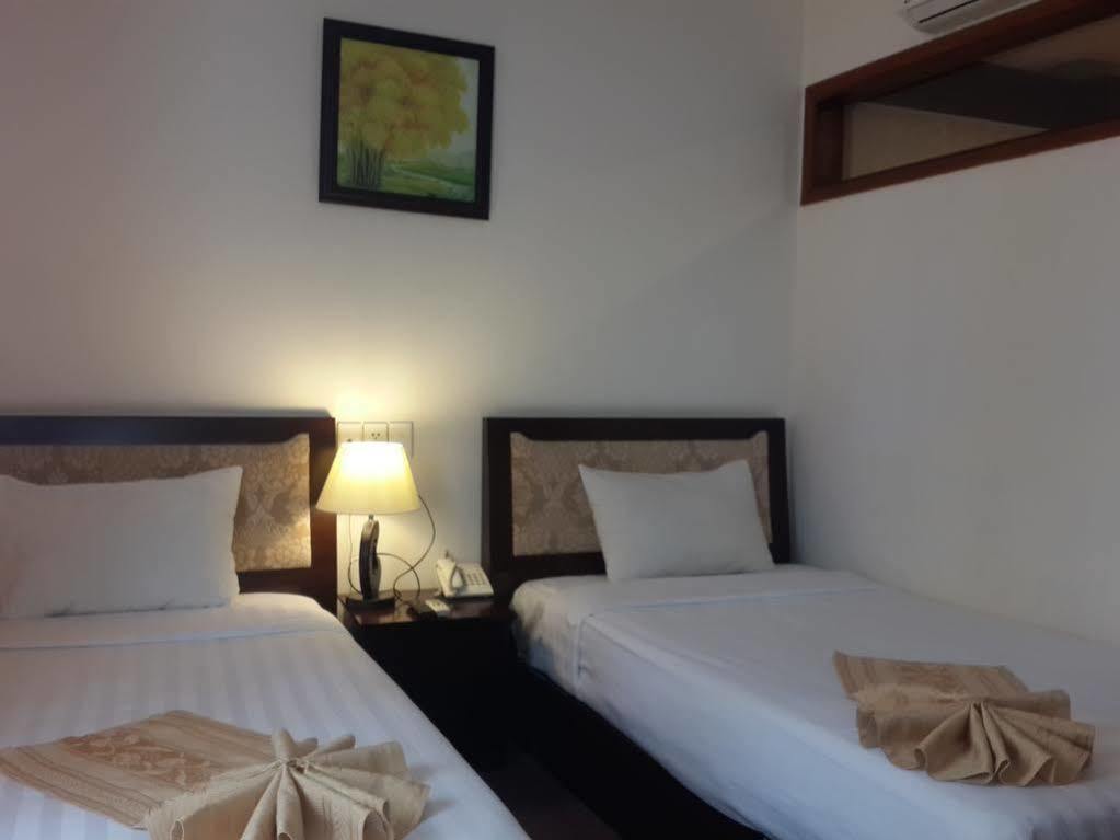 Dong Kinh A Hotel Cidade de Ho Chi Minh Exterior foto